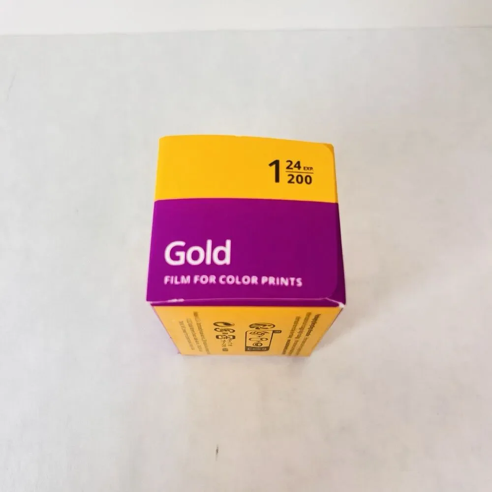 Kodak Gold 200 35mm Color Print Film 24 Exposure ISO 200 Sealed Roll Exp. 9/2025